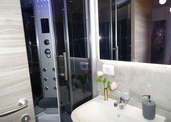 Harmony & Comfort At The Vatican Museum 3* Róma