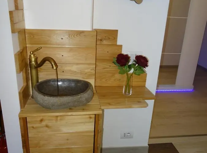 Harmony & Comfort At The Vatican Museum 3* Róma